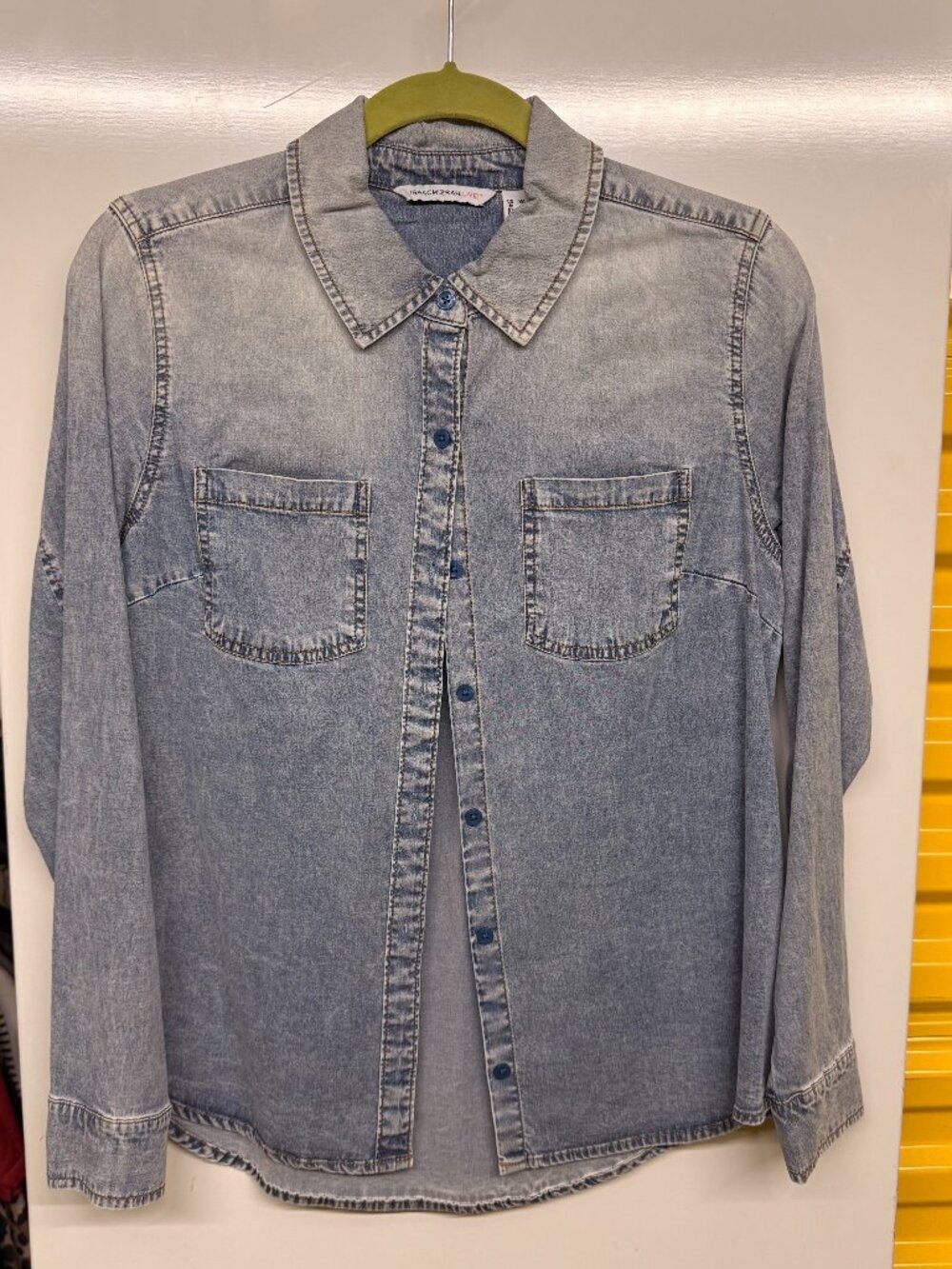 Isaac Mizrahi Live! True Denim Button Front Shirt - Medium Vintage Wash Size XS